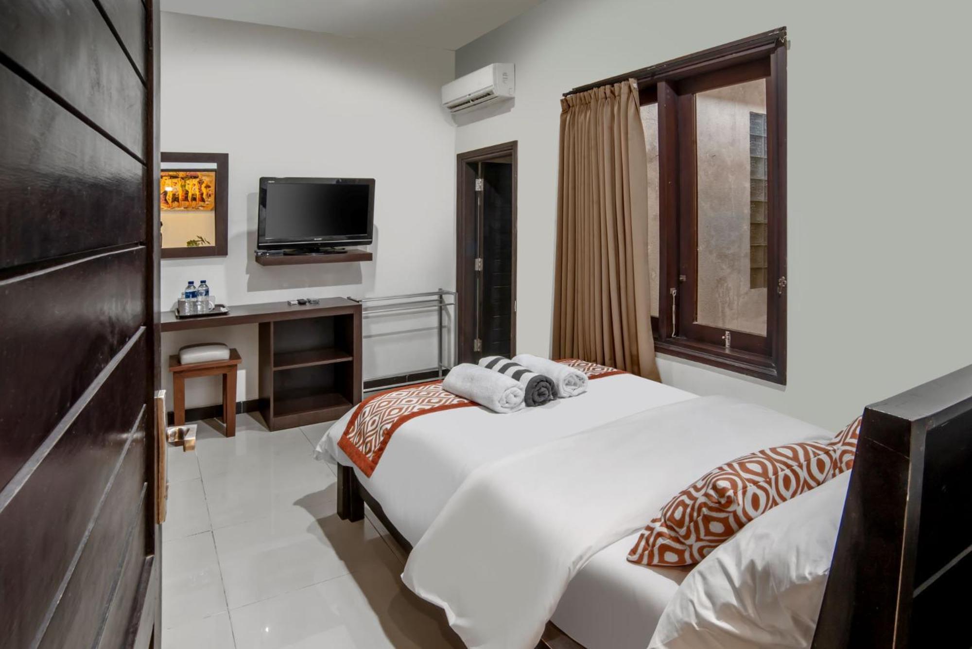 Pondok Arya Kuta Villas By Kamara Εξωτερικό φωτογραφία