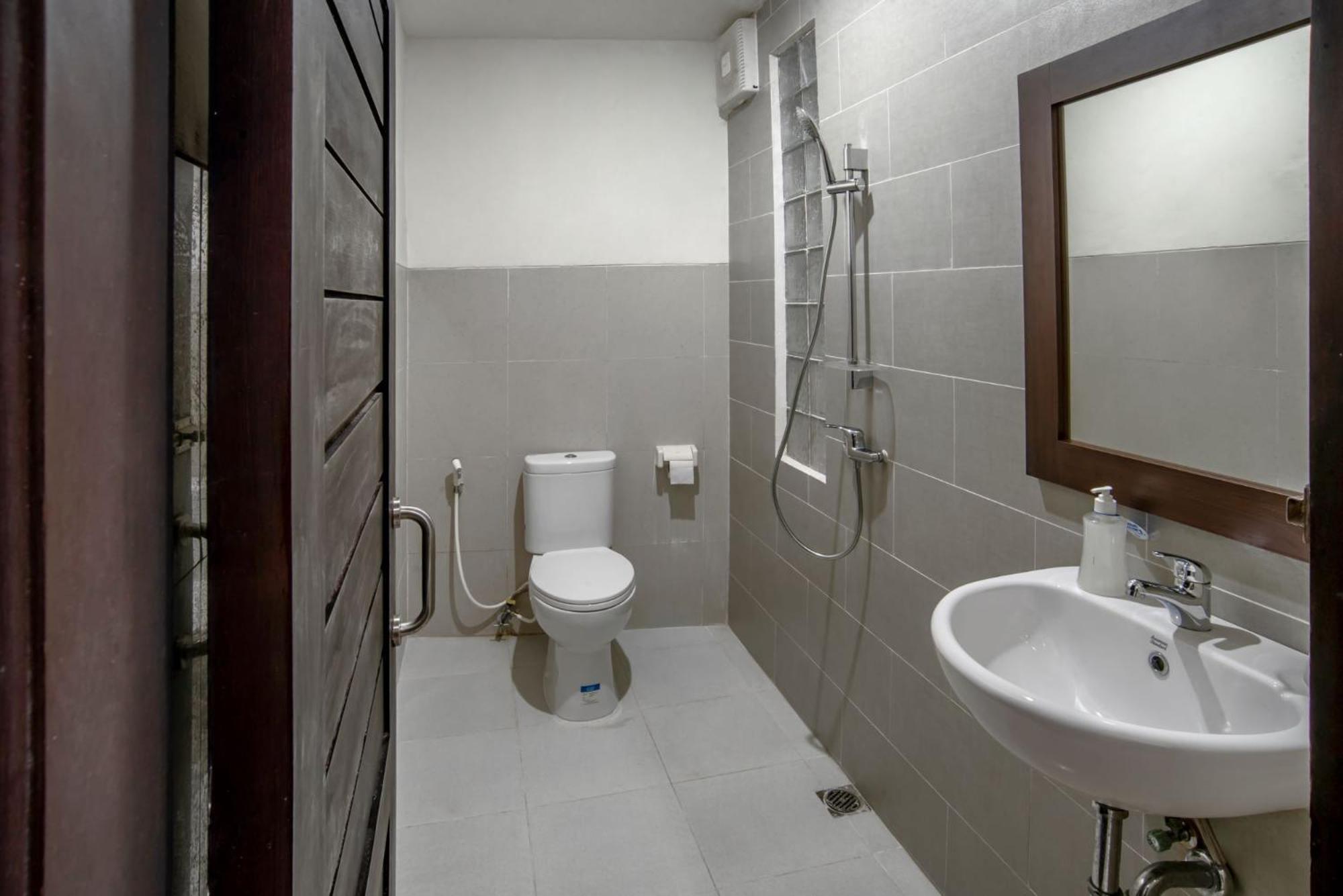 Pondok Arya Kuta Villas By Kamara Δωμάτιο φωτογραφία
